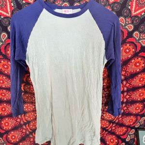 LuLaRoe Randy Baseball Raglan Sleeve Quarter Length Tee XL